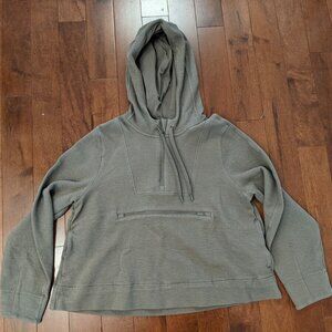 Lululemon women's green cropped hoodie size 6